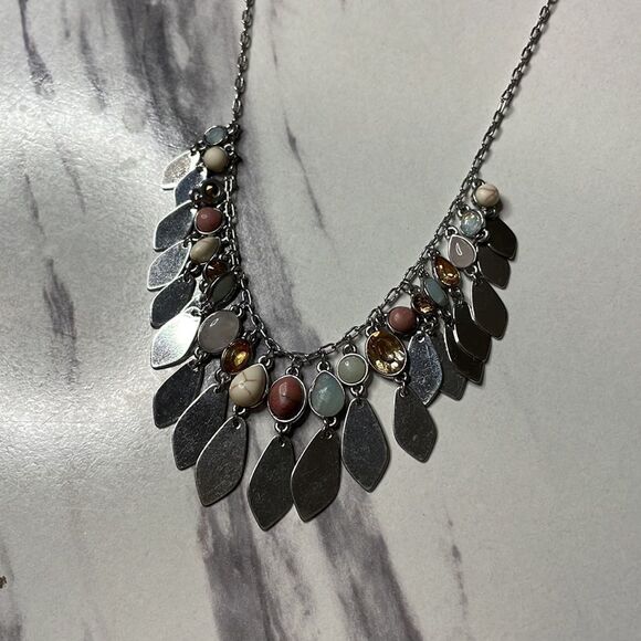 Loft Necklace - Picture 3 of 6